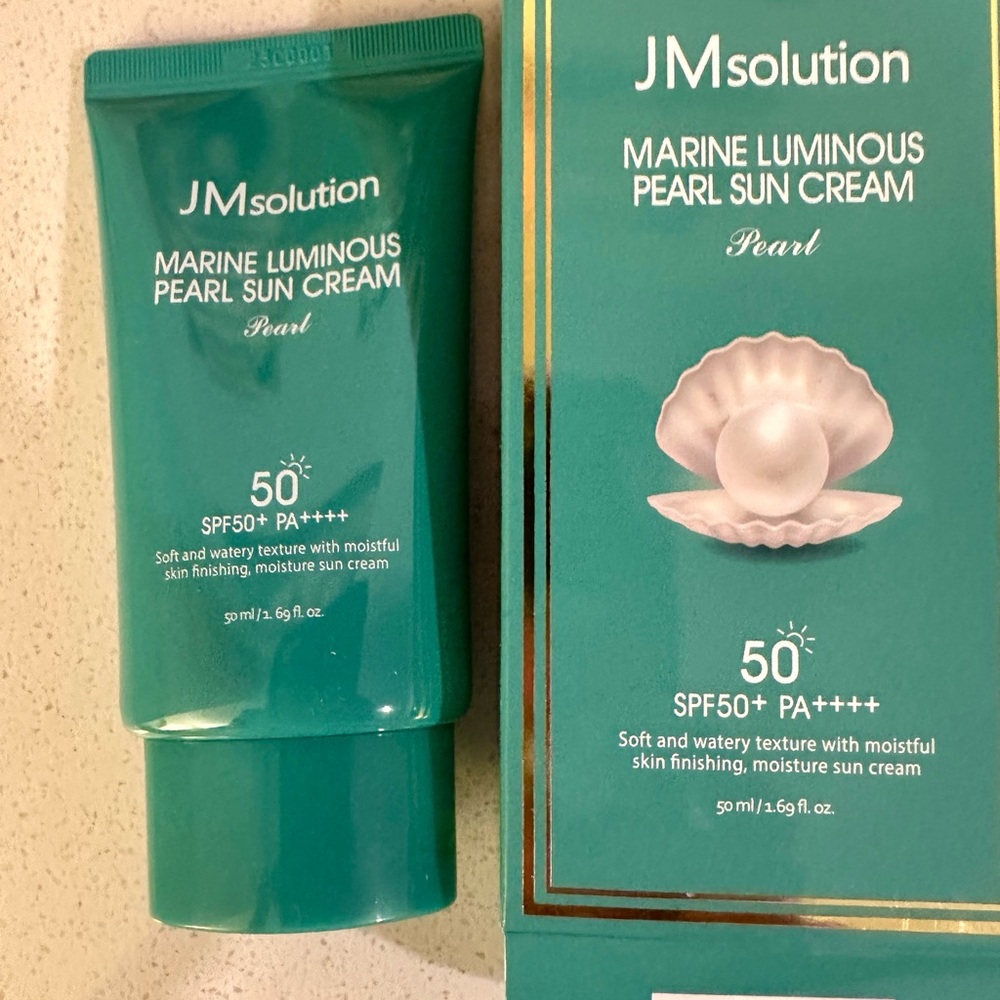 Marine Luminous Pearl Sun Cream SPF 50+